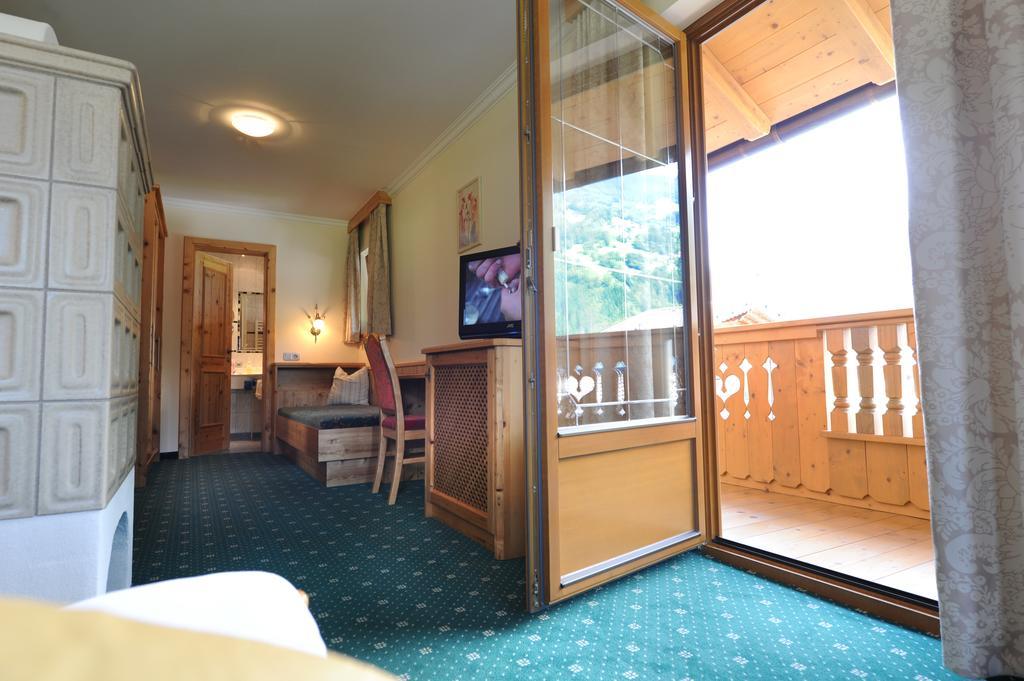 Hotel Garni Platzer Zell am Ziller